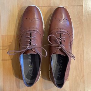 Womens zero grand Colehaan wingtip Oxford in tan leather.  Never worn.